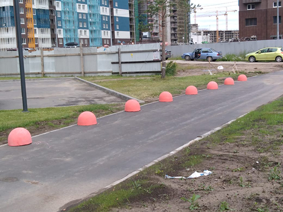 Установка бетонных полусфер в Приморском районе — фото 2